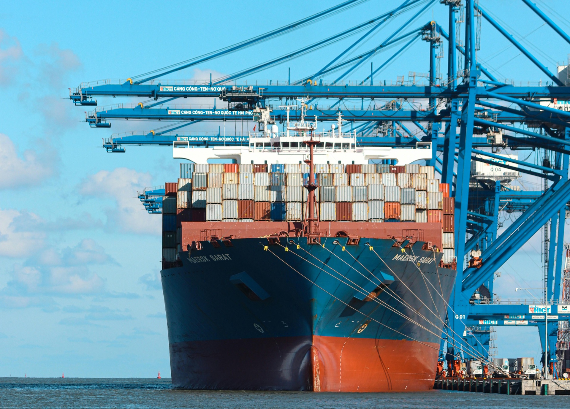 唐山外貿(mào)服務(wù)App開發(fā)，觸及全球生意